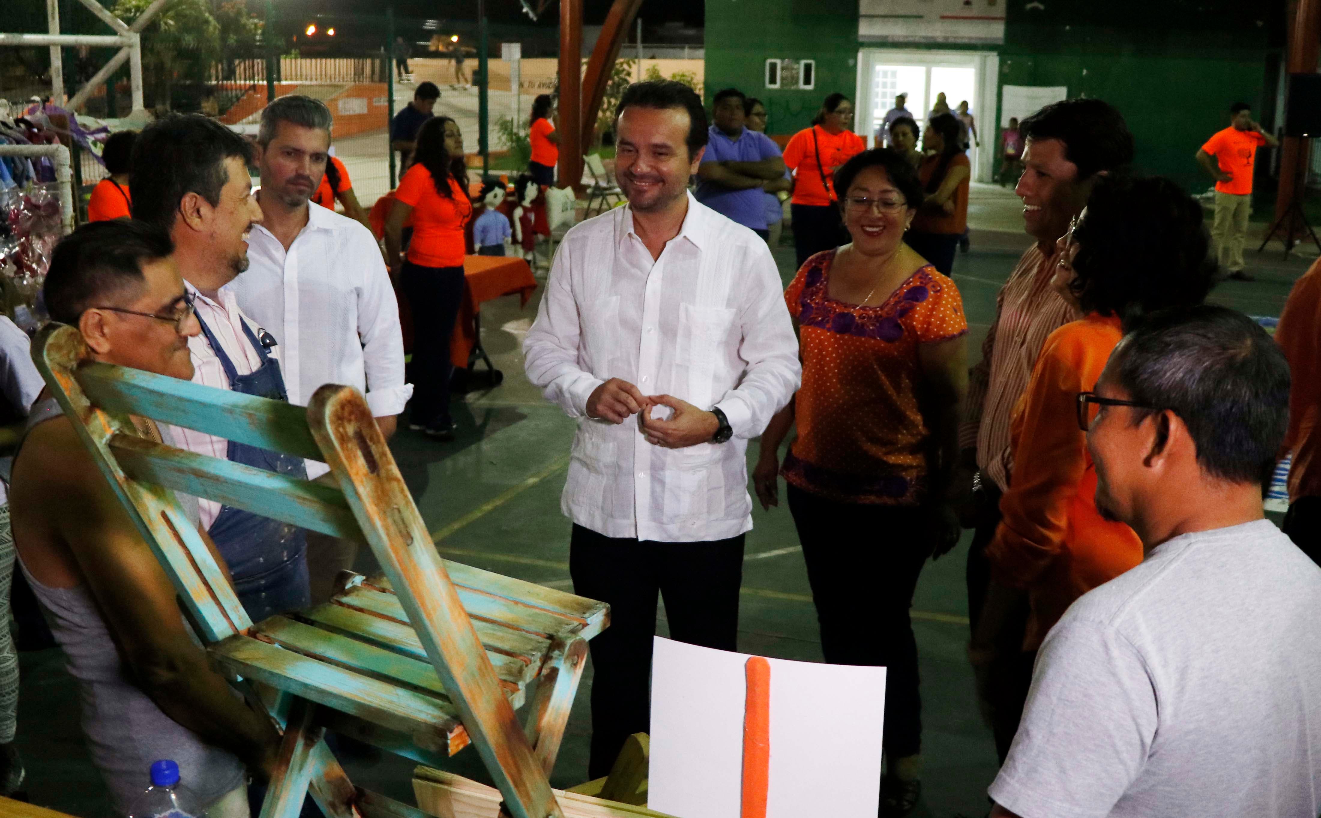 Pedro Joaquín exhorta a continuar trabajando de la mano, en pro de una población que requiere de la presencia y trato constante de sus autoridades