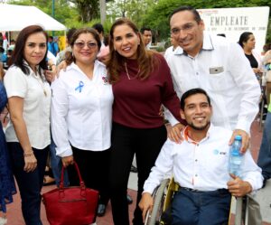 Cancún feria de trabajo