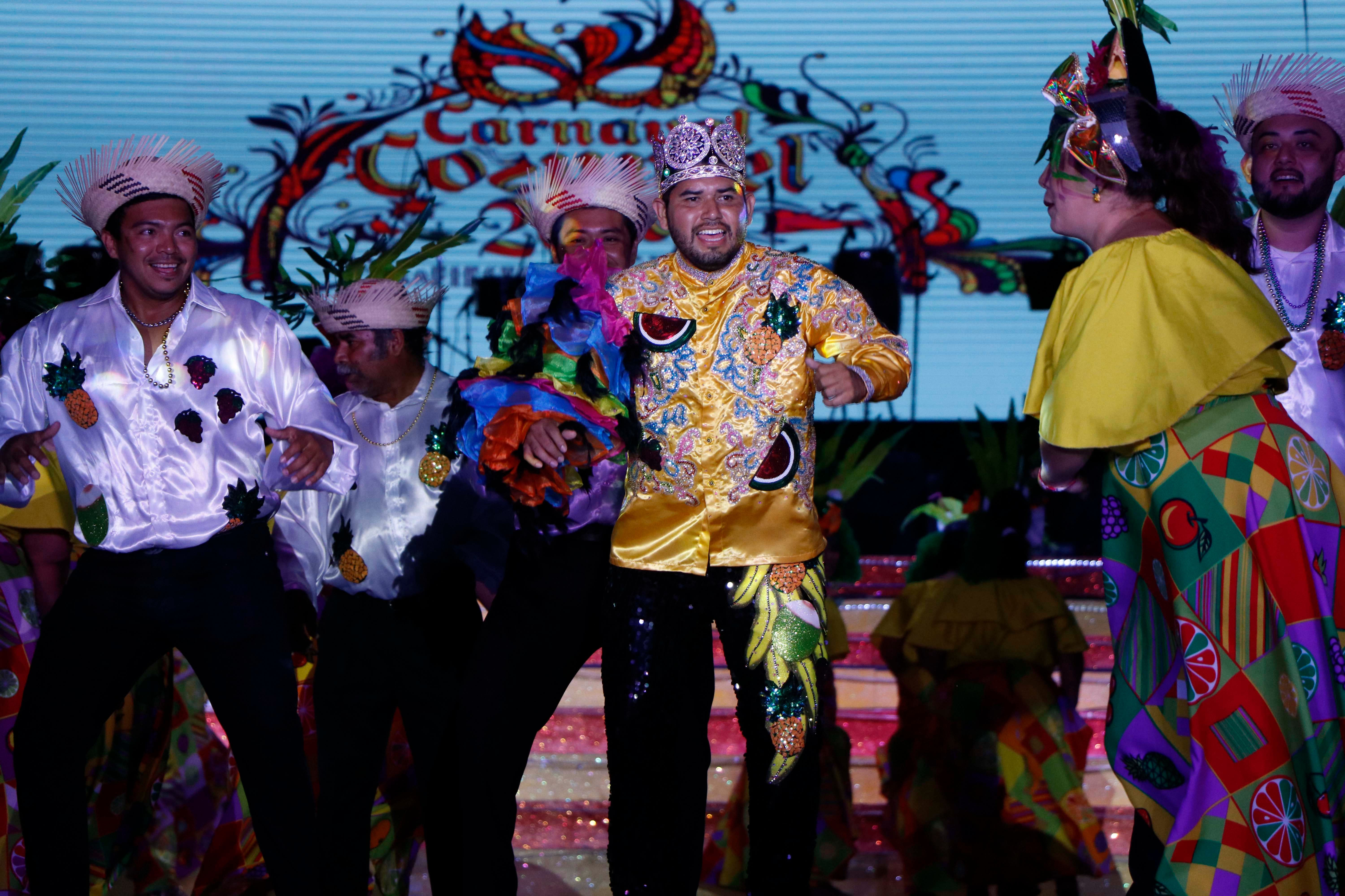 Reyes del Carnaval presentes