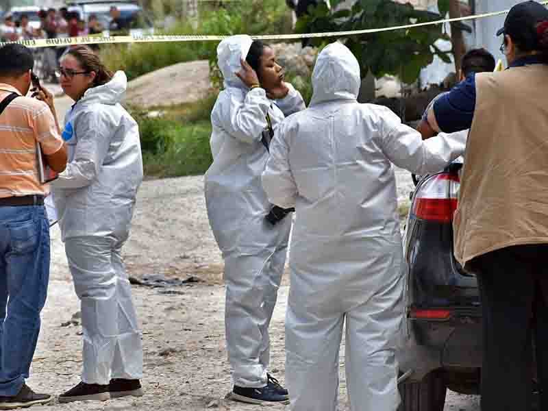 Asesinan a mujer (2)