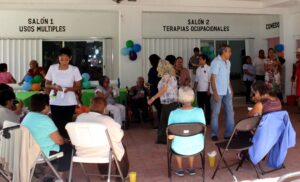 Mara Lezama adultos mayores