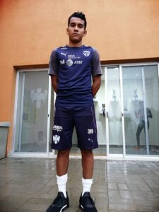 José Ángel Cisneros, el Pionero en la mira de Rayados de Monterrey