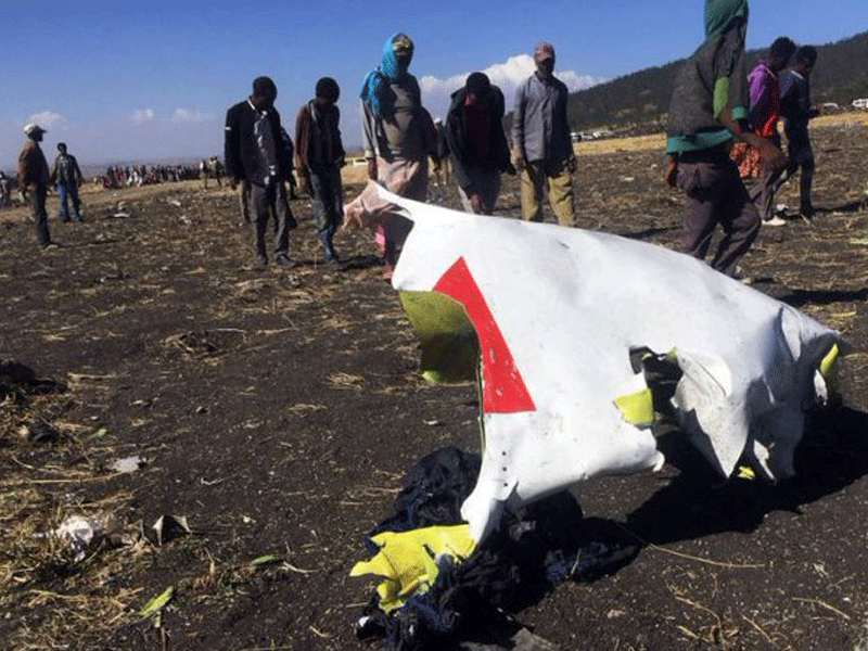 Mueren más de 150 pasajeros en un avionazo en Etiopía
