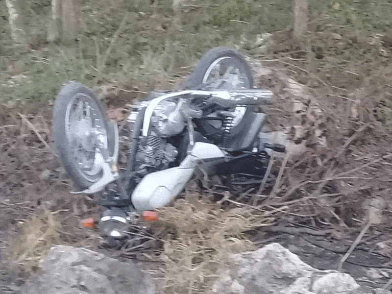 Se supo que la moto era tripulada a exceso de velocidad por Rogelio “N”, quien iba acompañado de sus dos hijos menores.