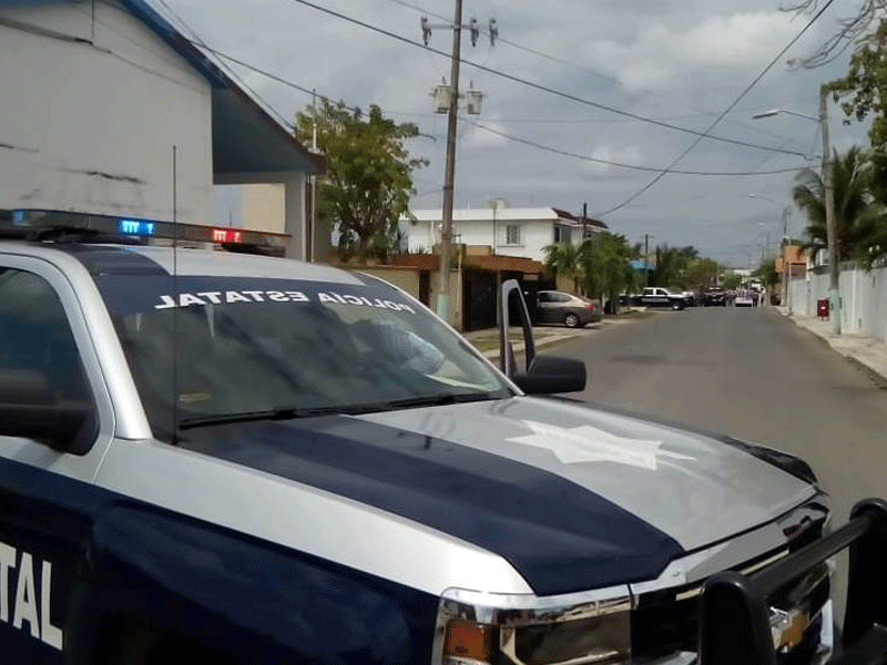 Sicarios llegan en una motocicleta hasta el taller “El Hondureño” y disparan a quemarropa a mecánico; rescatistas nada pudieron hacer por la víctima.
