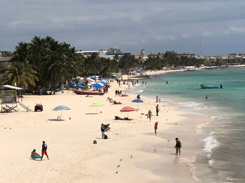Se esperan miles de visitantes extranjeros y nacionales enn Playa del Carmen con motivo de las vacaciones de Semana Santa.
