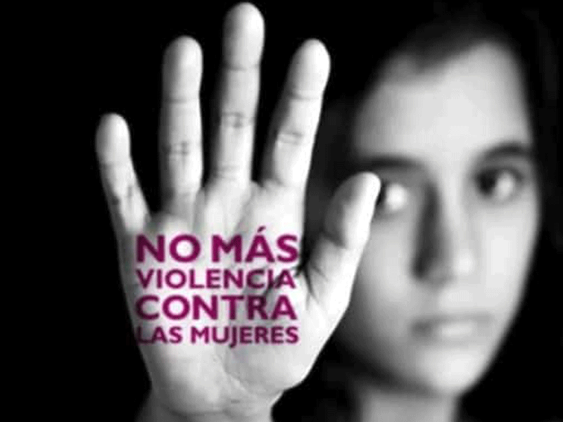 Como sociedad hay que acabar con la situación de violencia de género en todos sus ámbitos, sin importar si se trata de casos en el quehacer público, privada o doméstica.