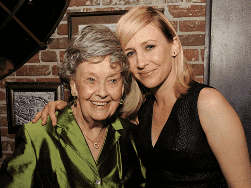 9 cosas que no sabías de Lorraine Warren y Ed, la pareja que inspiró a "El Conjuro"