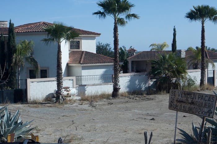 Triste escenario en una casa abandonada en Ciudad Mier, Tamaulipas, una de las zonas más castigadas por la guerra.