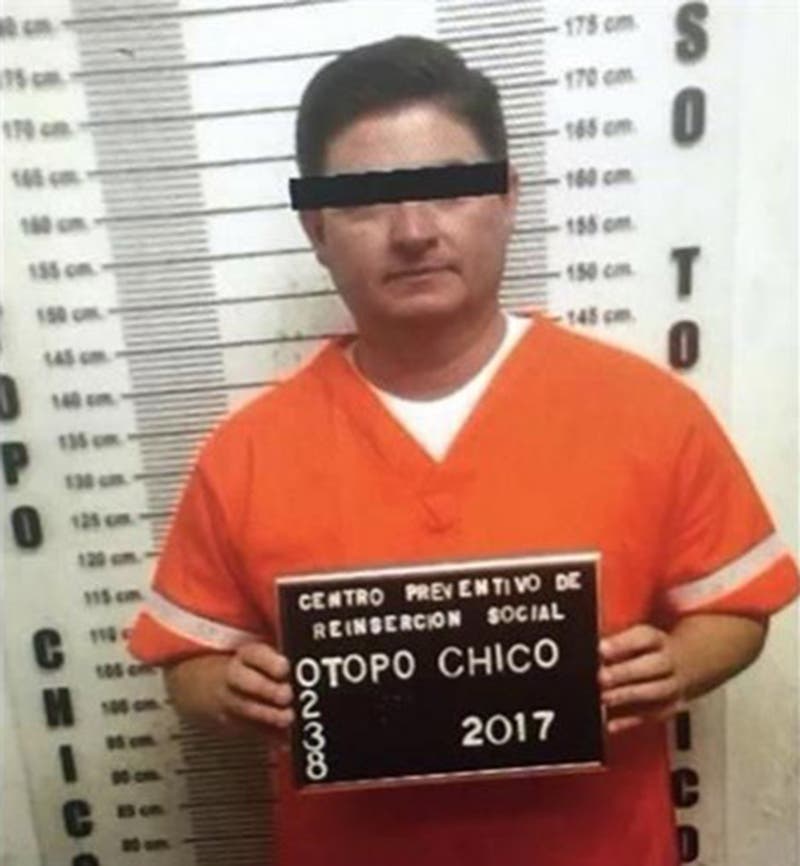 El exgobernador de Nuevo León, Rodrigo Medina, emanado del PRI, detenido pero con "su patrimonio" integro, nadie toca eso, como en todos los casos conocidos.