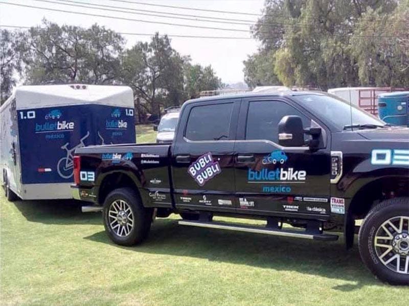 Roban camioneta con 80 bicicletas del Challenge Cancún 2019