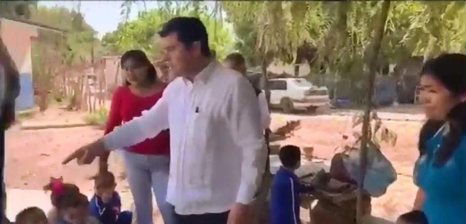 Actitud arrogante y de "emperador" la del "político" Guillermo Chapman Moreno.