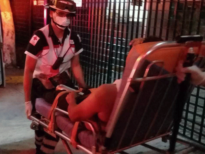 El papá de la niña resultó con balazo en el hombro derecho.