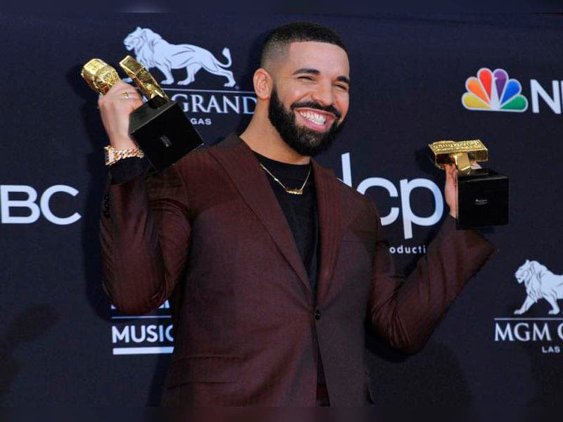 Drake arrebata el trono Billboard a Taylor Swift