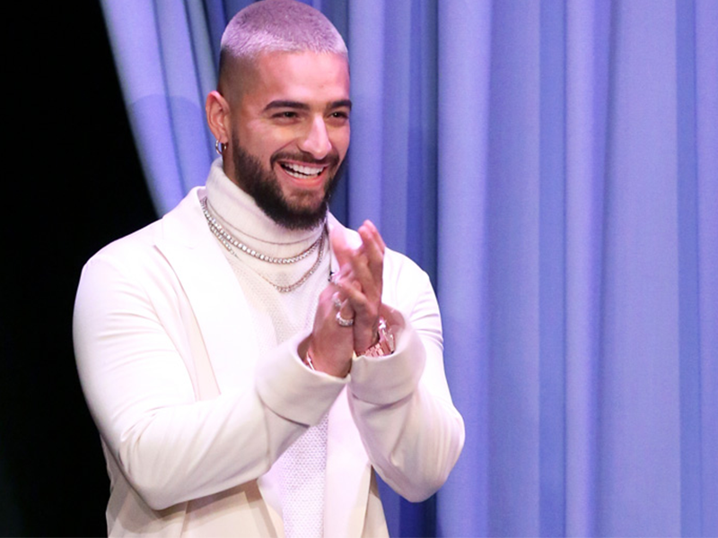 Maluma se presenta en el programa "The Tonight Show" de Jimmy Fallon