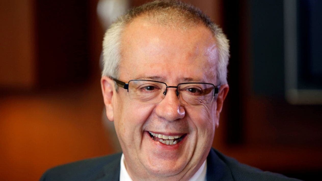 Gobierno anuncia aumento salarial para servidores públicos