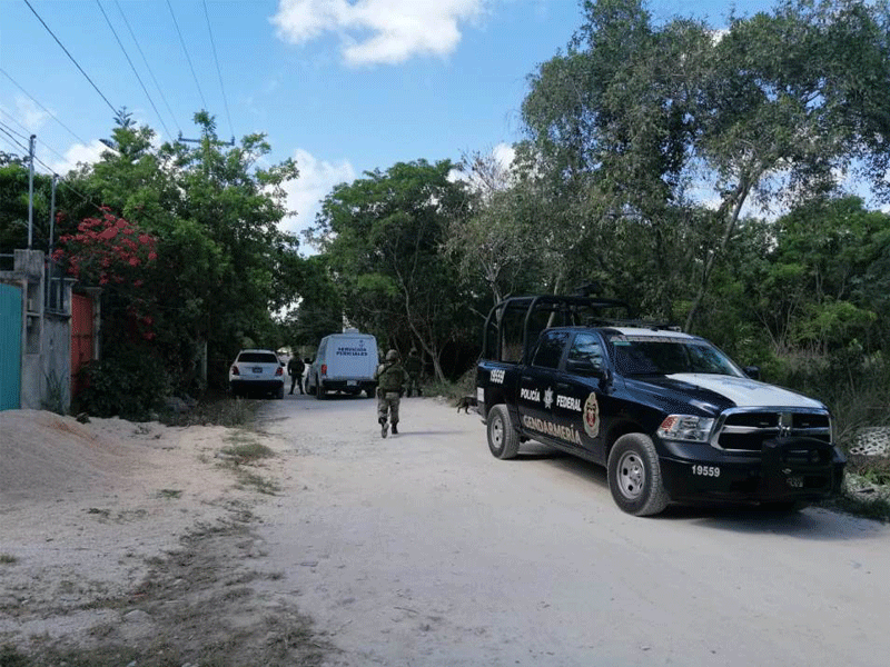 Hasta el lugar se movilizaron elementos de las diferentes corporaciones policiacas y de la Policía Militar para verificar los hechos.