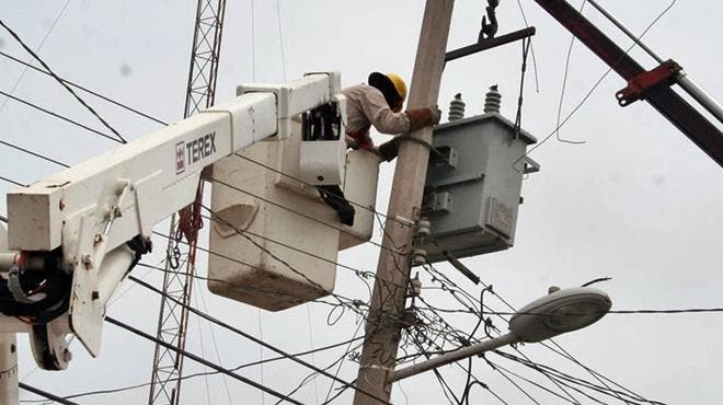 Zonas de Mérida sin luz por mejora en la estructura de la CFE