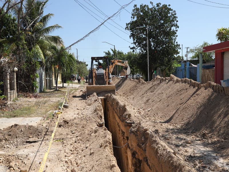 Se realizan la sectorización, la sustitución de tuberías y la micromedición de la zona Insurgentes sur, en 19 micro sectores de Chetumal