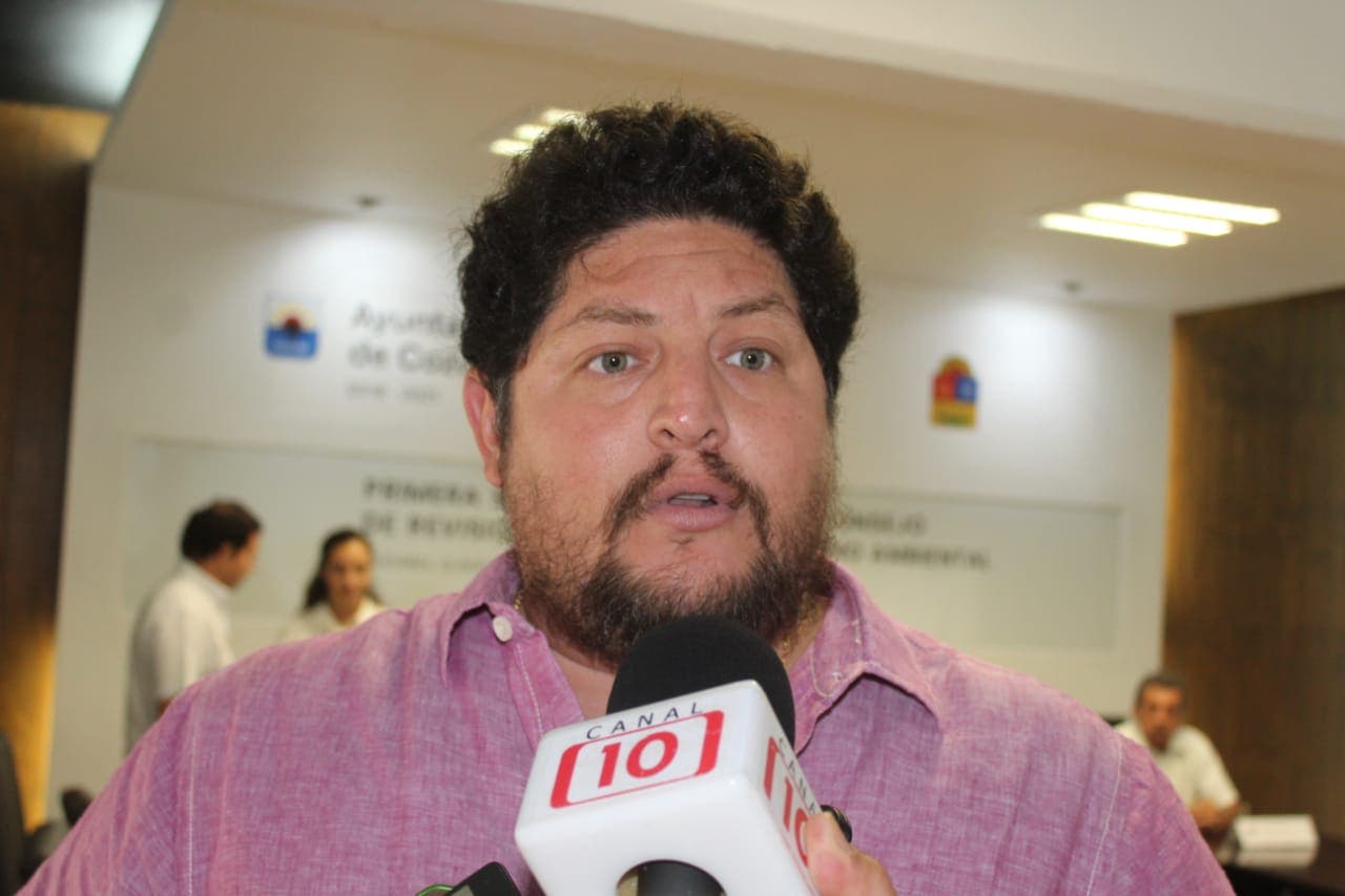 Regidor del ayuntamiento de Cozumel, Elias Farah Ceh