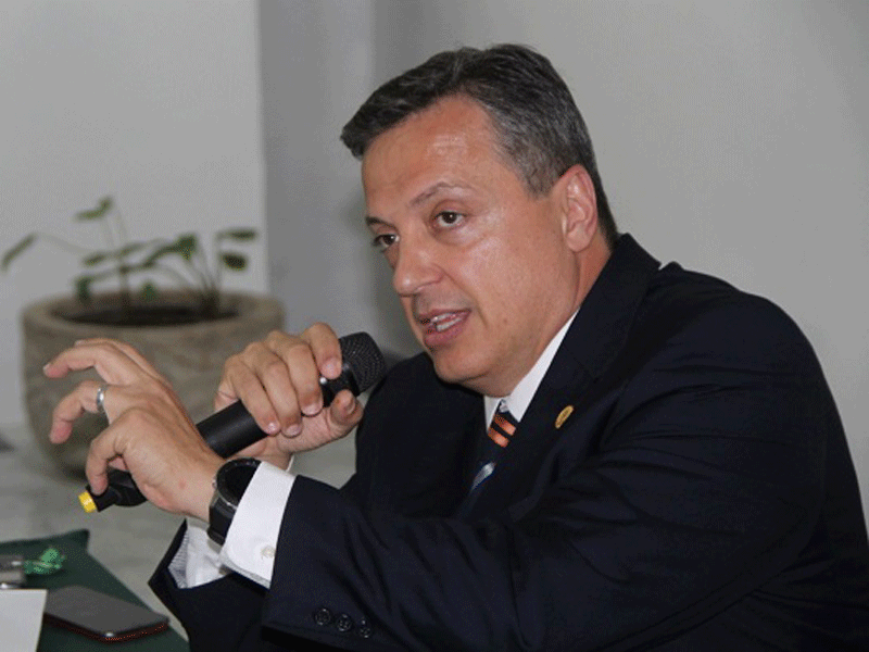 Llama el diputado federal Luis Alegre a las autoridades electorales, encabezada por Mayra San Román Carrillo, a respetar la voluntad de los ciudadanos.