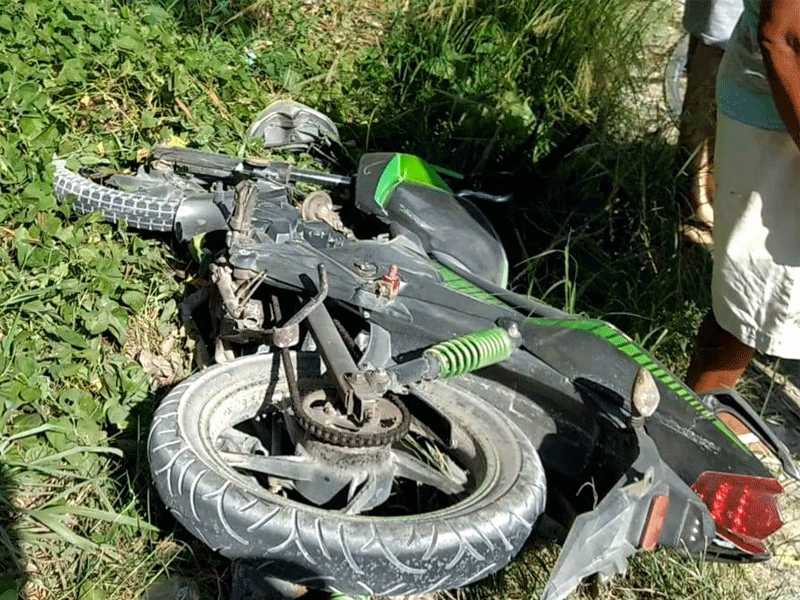 El percance se registró aproximadamente a la 5 de la tarde en el kilómetro 4 de la carretera transversal, c