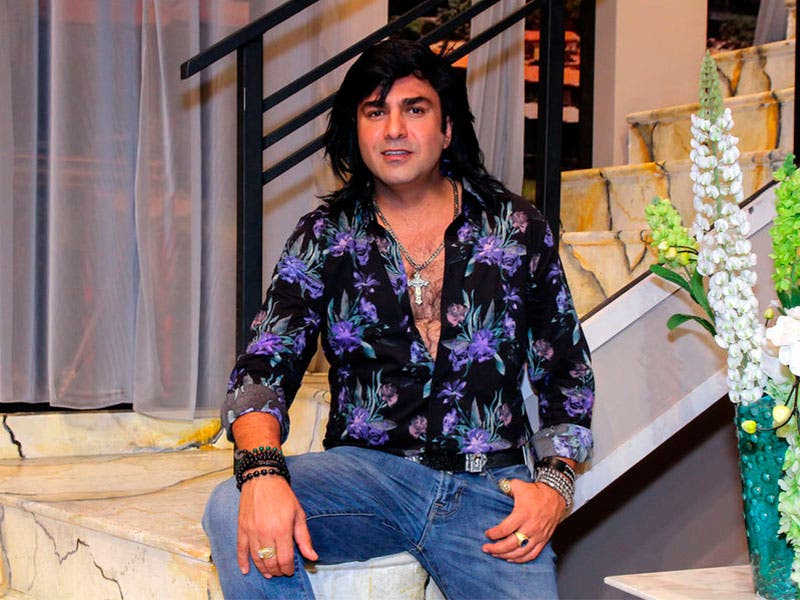 Albertano confiesa que Adrián Uribe tiene mal carácter