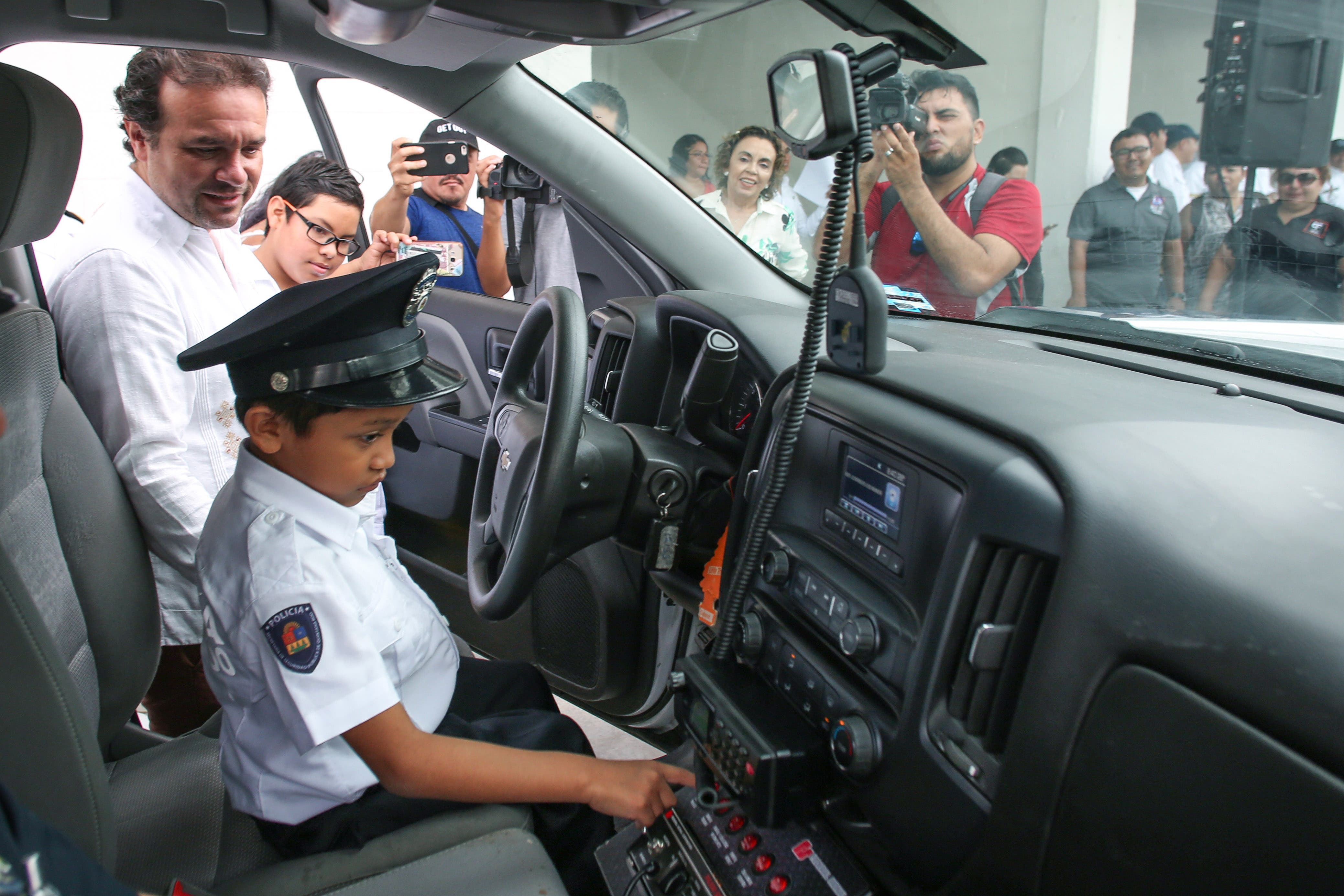 Inaugura Pedro Joaquín el curso de verano para hijos de policías de Cozumel
