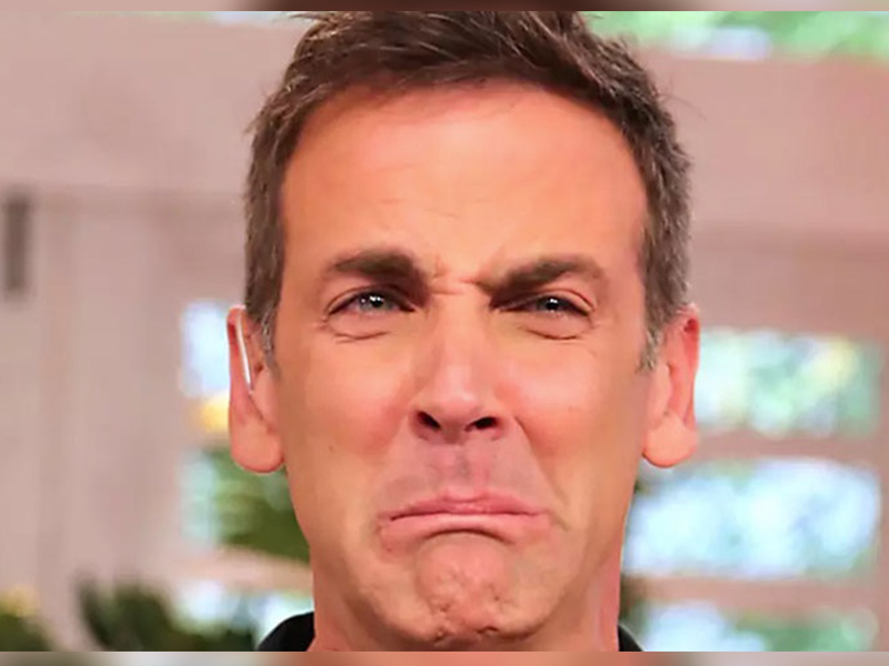 Carlos Ponce se burla del botellazo de Alfredo Adame