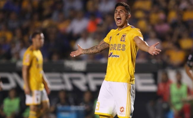 A través de un vídeo, Carlos “Titán” Salcedo, le envió un mensaje a todos aquellos que no lo quieren, diciéndoles: “Me pelan la V…”