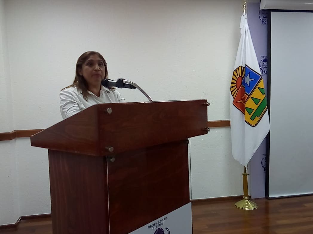 Ciudadana María Elena Meneses Loria