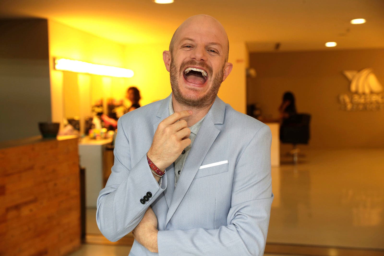 Facundo lleva a su hija de 17 años a que le pongan un DIU