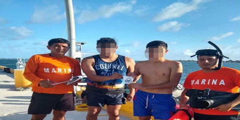 Marina rescata dos menores en Mahahual