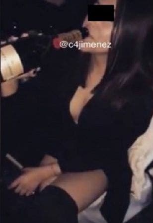 Yuri, muy quitada de la pena y gozadora "empinando el codo".