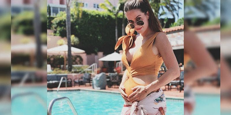 Claudia Álvarez se comerá su placenta tras dar a luz a su hija