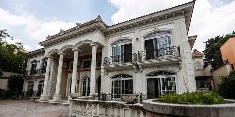 Venden en 102 millones de pesos casa de Zhenli Ye Gon en la subasta del SAE