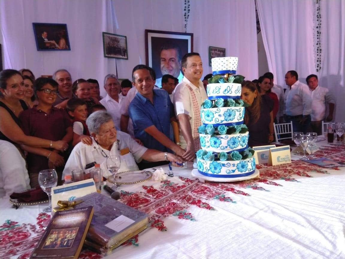 Cumpleaños de Don Gastón Alegre López