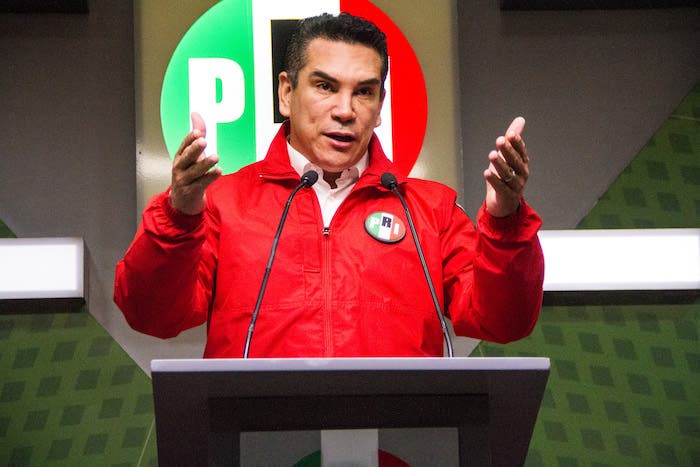 La indagatoria de la Fiscalía General de la República contra Alejandro Moreno Cárdenas, derivaría de la denuncia presentada por el ex Gobernador de Oaxaca, Ulises Ruiz Ortiz, el pasado 22 de julio.