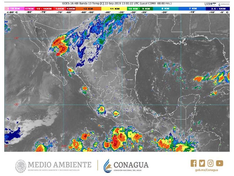 Clima: Se pronostican chubascos y actividad eléctrica en Quintana Roo; continúa la entrada de aire marítimo tropical por un canal de baja presión.