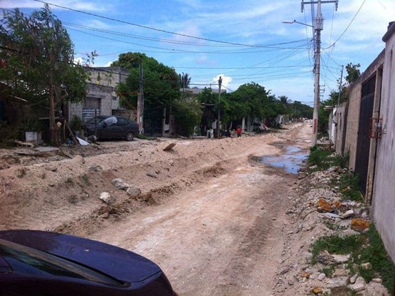 Los trabajos que se llevan a cabo en la zona, tienen días sin registrar avances significativos.