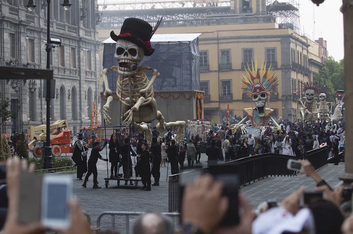 Spectre, una película sin pena ni gloria, paso casi desapercibida en carteleras y más aún en la historia del celuloide; una de las más grises en la historia del agente secreto "James Bond".