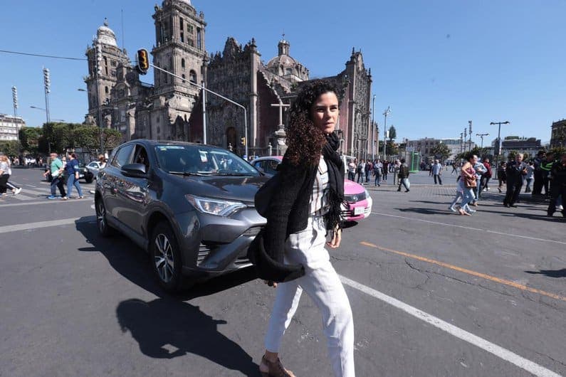 Primer Informe de Gobierno: Políticos, empresarios y gobernadores invitados