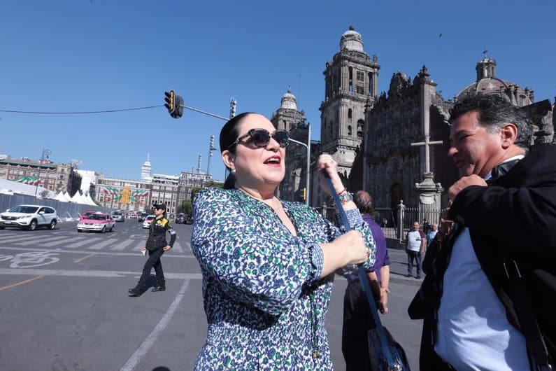 Primer Informe de Gobierno: Políticos, empresarios y gobernadores invitados