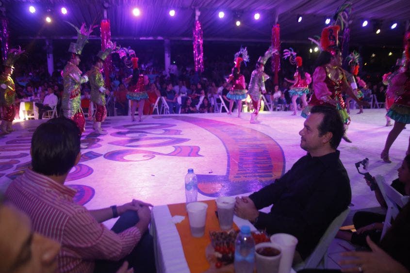 Asiste el Presidente Municipal al “Concurso de Comparsas Categorías Juvenil y Libre” donde resultaron ganadores los grupos “Imperio” y “Festum Fantasy”