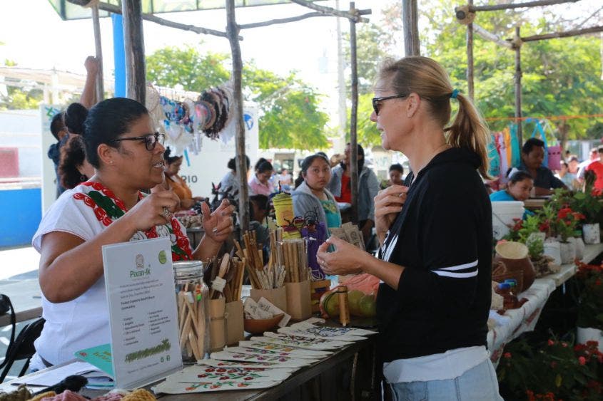 2 comunidades mayas participan en esta actividad que se realiza cada mes.
