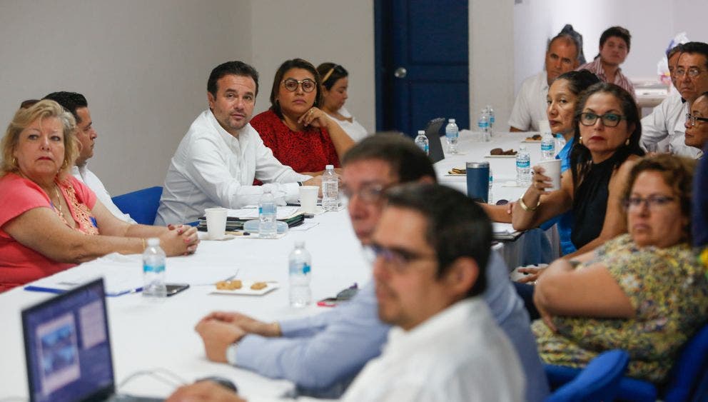 Reconocen durante la 4ª Sesión del Coplademun, Subcomité Sectorial “Cozumel Próspero”, el liderazgo turístico del destino, derivado de las acciones que realiza el Presidente Municipal en la materia en beneficio de los cozumeleños