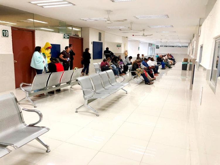 Los casos de dengue en la península van en aumento .- Foto Cortesía