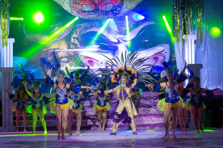 Felicita el Presidente Municipal a Mané Romero y Víctor España, los Reyes Juveniles del Carnaval 2020