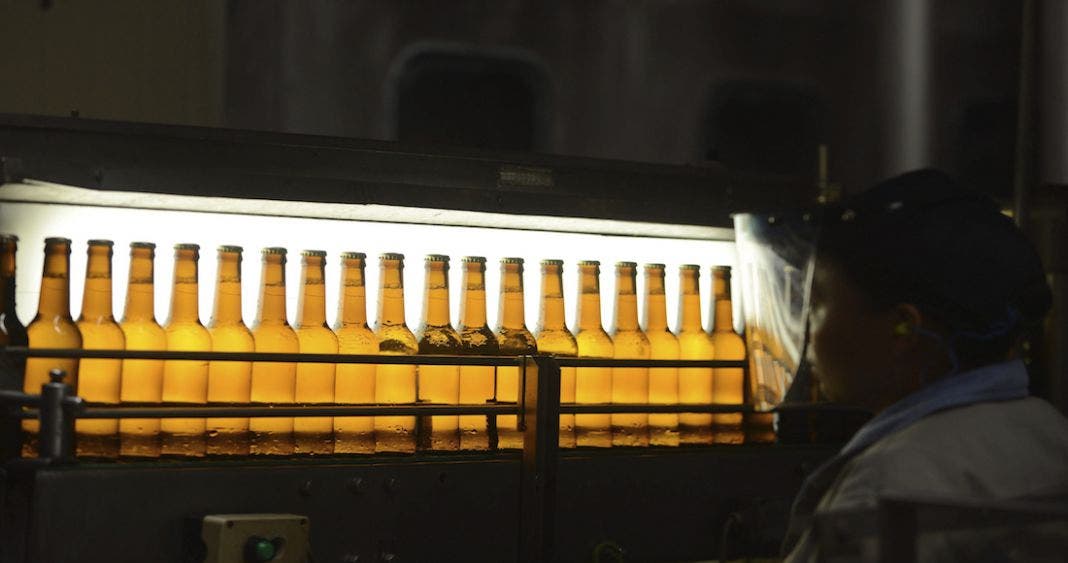 Las pérdidas de la marca en China han sido de hasta unos 285 millones de dólares y una pérdida de beneficios de 170 millones, y una caida del 8 por ciento de las cotizaciones en la bolsa de USA