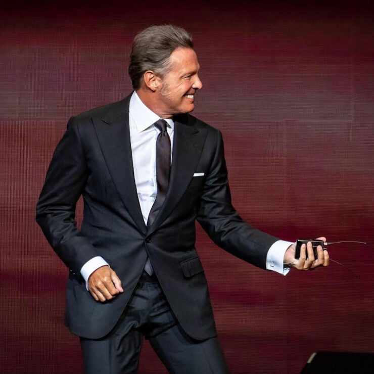 Erika Buenfil revela de qué tamaño la tiene Luis Miguel